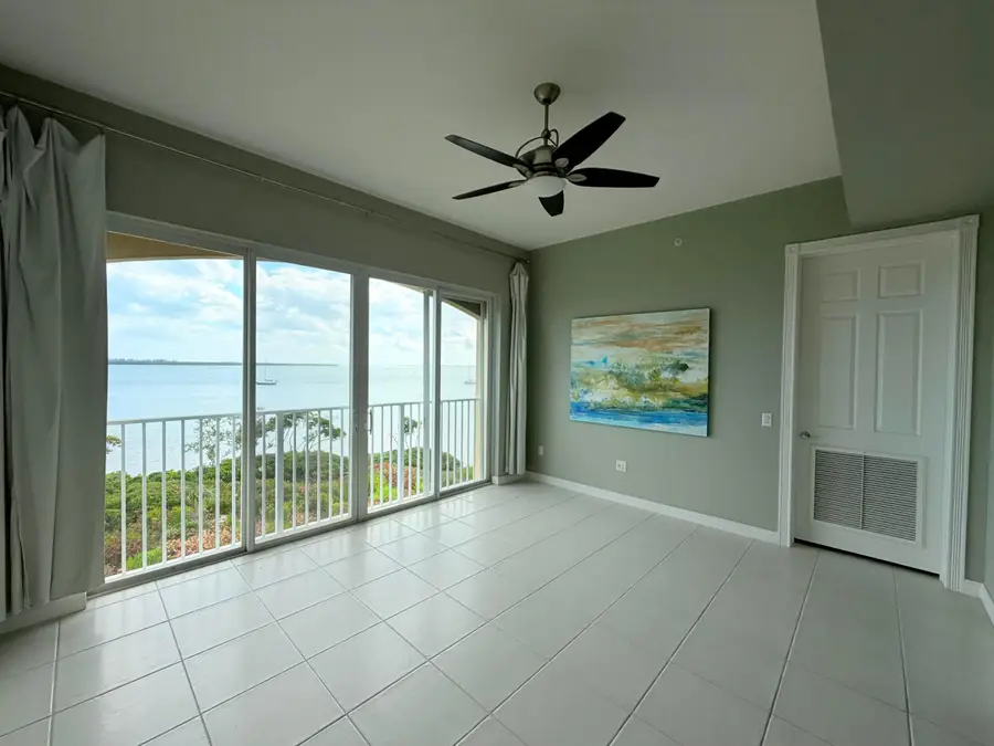 29 Harbour Isle Drive W #Ph01, Hutchinson Island, FL 34949 - #2