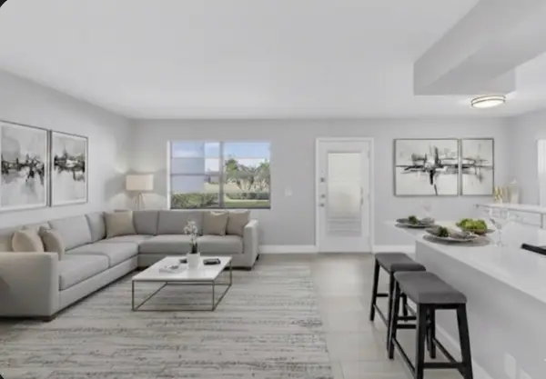 450 Piedmont J #450, Delray Beach, FL 33484