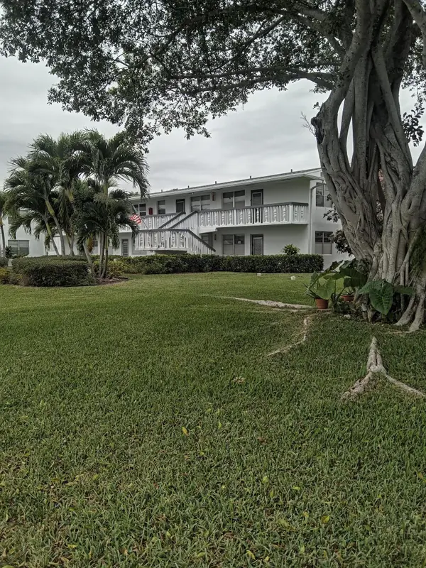 302 Markham N #302, Deerfield Beach, FL 33442