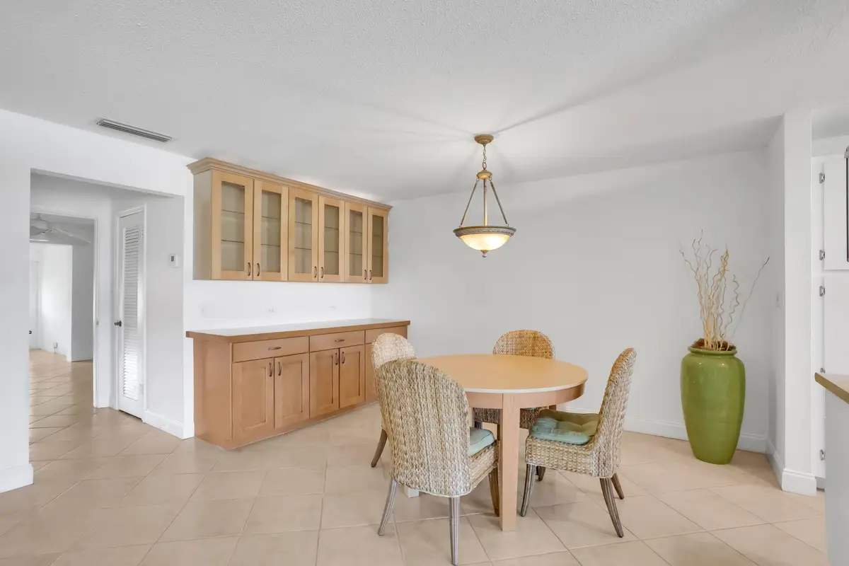 250 High Point Court #B, Boynton Beach, FL 33435 - #1