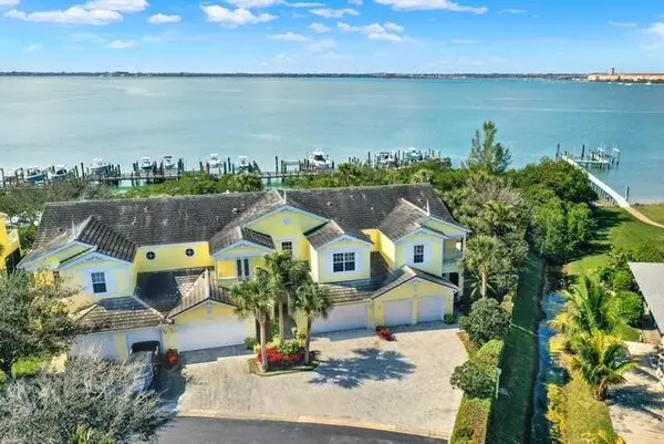 1002 Mariner Bay Boulevard #1002, Fort Pierce, FL 34949
