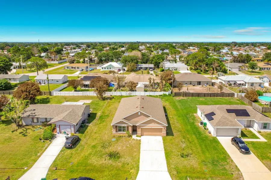 525 SW Twig Avenue, Port Saint Lucie, FL 34983 - #2