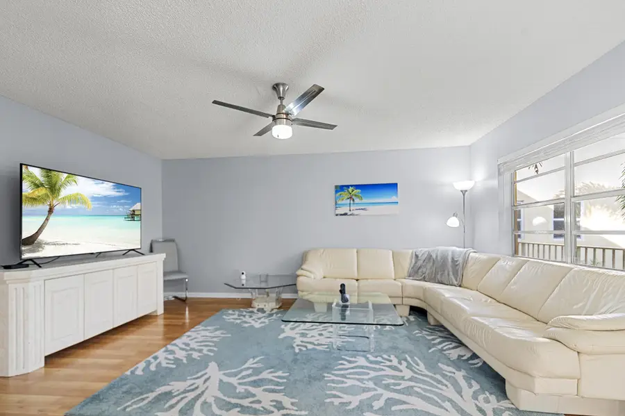 605 Flanders M, Delray Beach, FL 33484 - #3