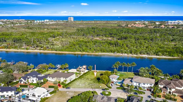 14100 Paradise Point Road, Palm Beach Gardens, FL 33410