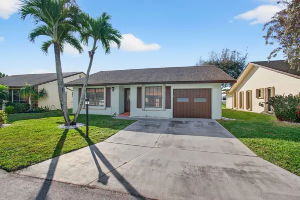 6271 Tall Cypress Circle, ,, FL 33463