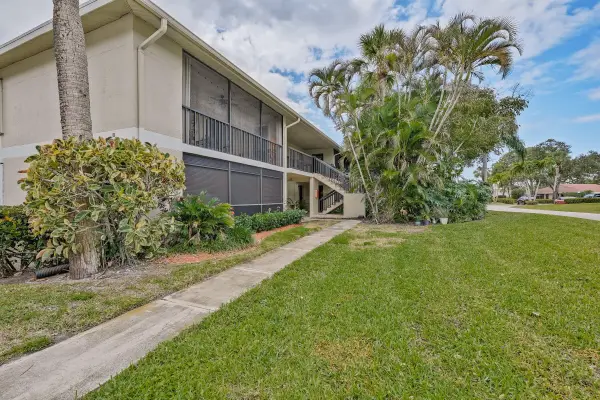 6544 Chasewood Drive #H, Jupiter, FL 33458