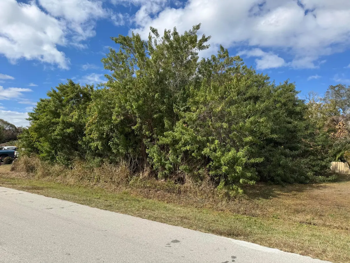 163 NE Twylite Terrace, Port Saint Lucie, FL 34983 - #1