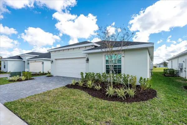 6331 NW Windwood Way, Port St Lucie, FL 34987
