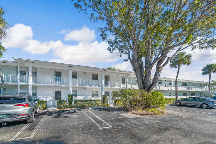 2700 SW 22nd Avenue #1407, Delray Beach, FL 33445 - #3