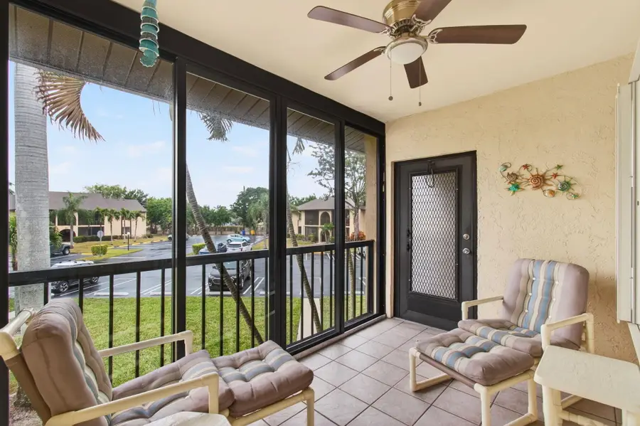 405 Pine Glen Lane #D-2, Greenacres, FL 33463 - #3