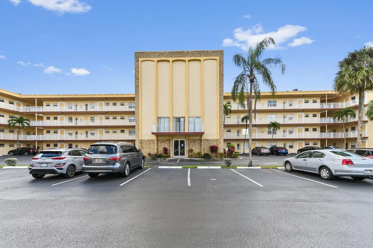 3940 NW 42nd Avenue #116, Lauderdale Lakes, FL 33319 - #1