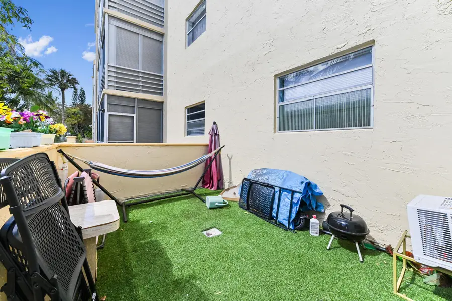3940 NW 42nd Avenue #116, Lauderdale Lakes, FL 33319 - #2