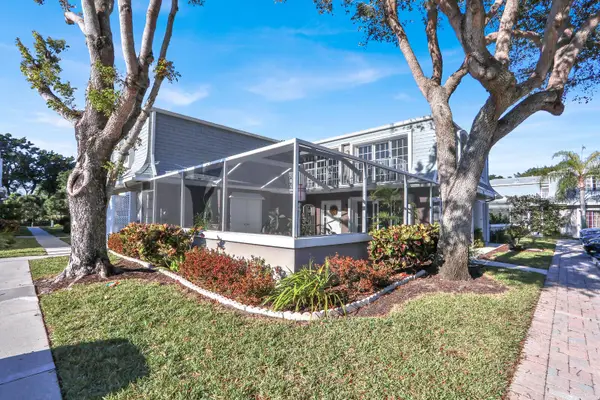 803 Vision Terrace, Palm Beach Gardens, FL 33418