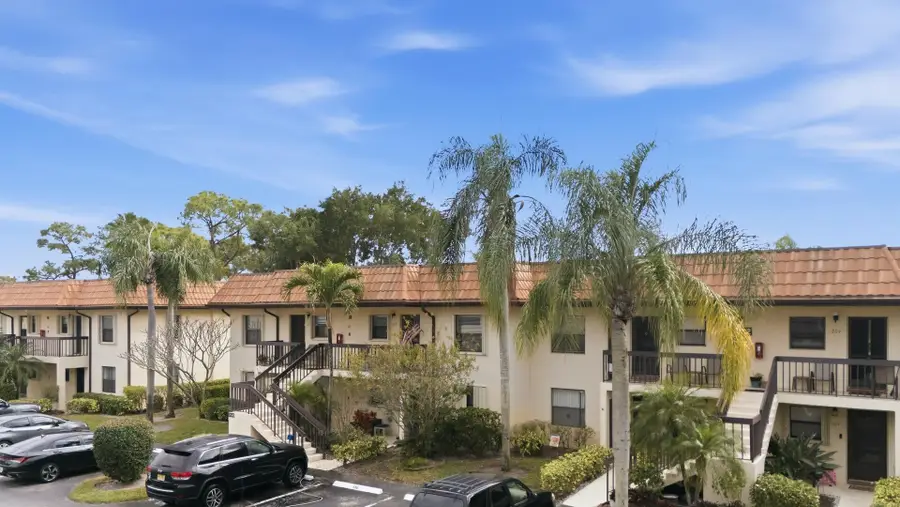 7142 Golf Colony Court #102, Lake Worth, FL 33467 - #2
