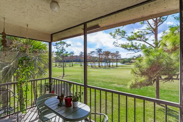 21766 Cypress Drive #20b, Boca Raton, FL 33433