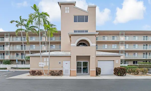 12565 Imperial Isle Drive #208, Boynton Beach, FL 33437