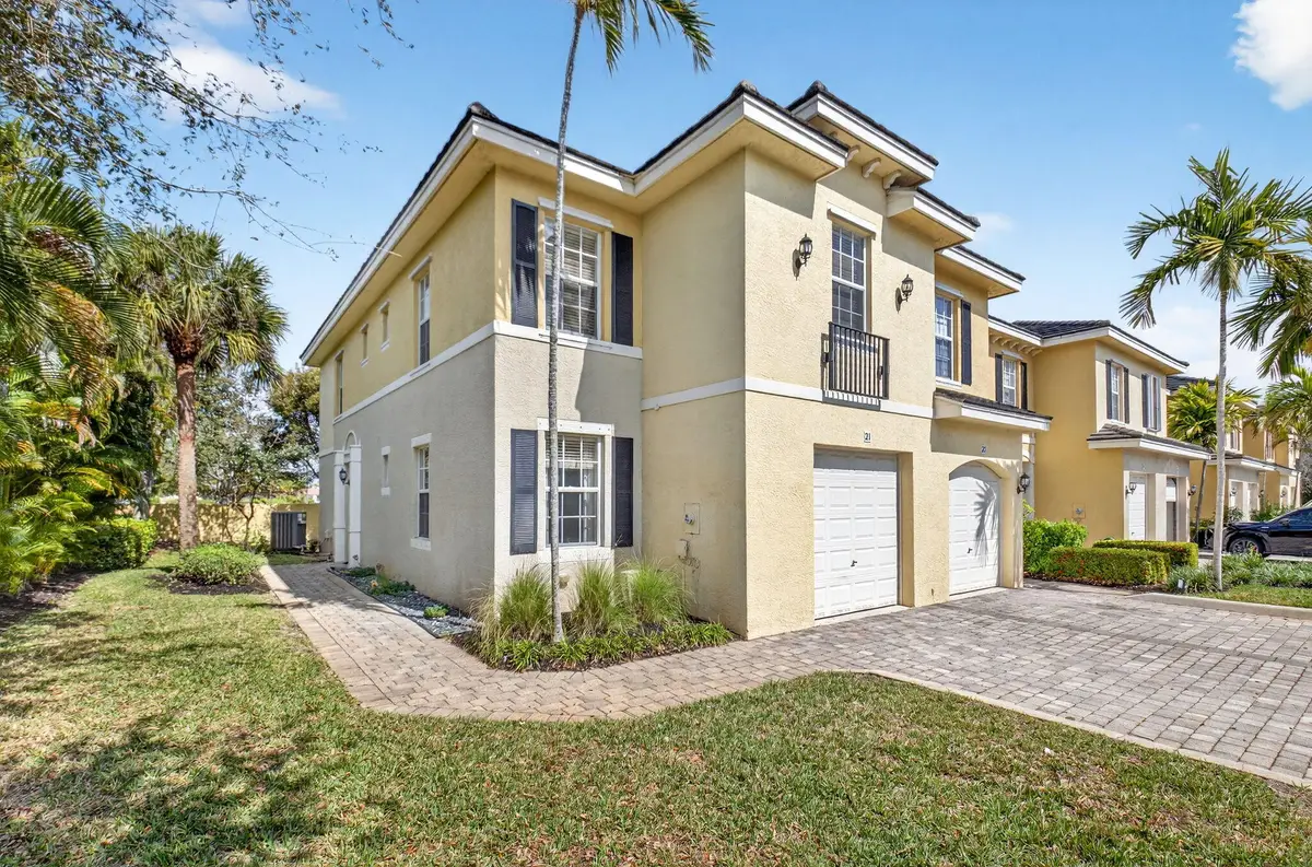 21 Largo Way, Boynton Beach, FL 33426 - #1