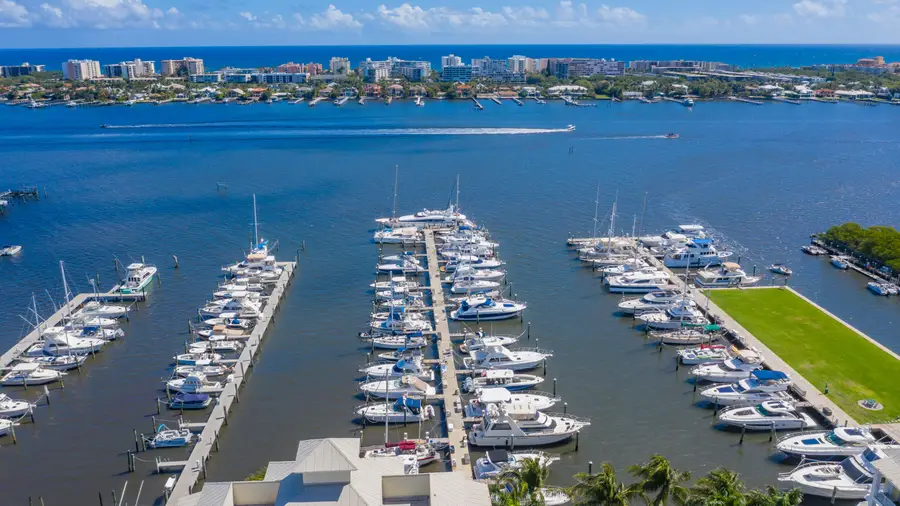 806 E Windward Way #524, Lantana, FL 33462 - #2