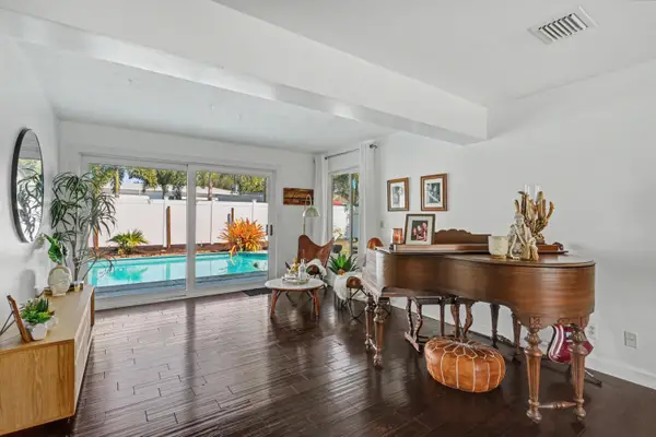 355 NE 23rd Way, Boca Raton, FL 33431