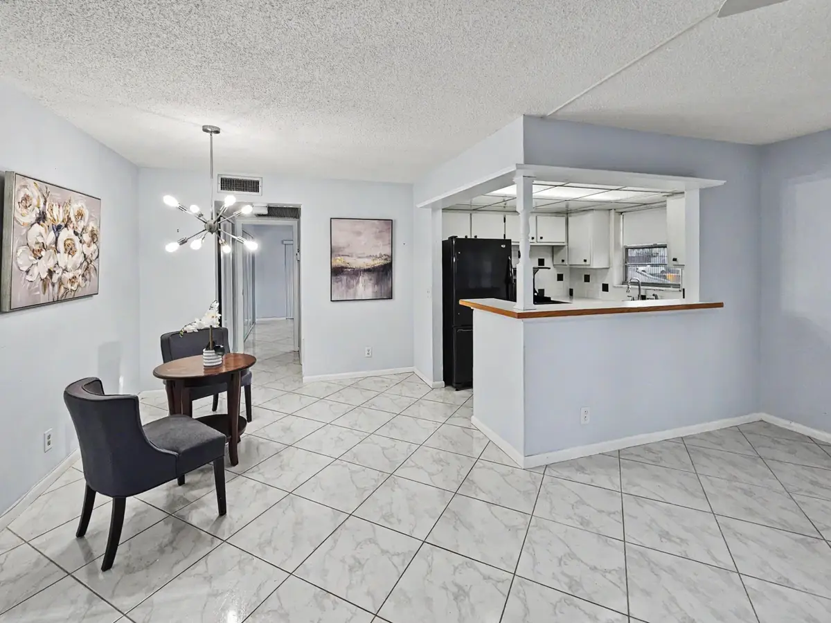 259 Windsor L, West Palm Beach, FL 33417 - #1