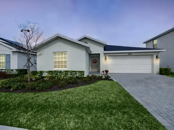 10971 NW Middle Stream Drive, Port St Lucie, FL 34987
