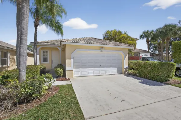 120 Prestige Drive, Royal Palm Beach, FL 33411
