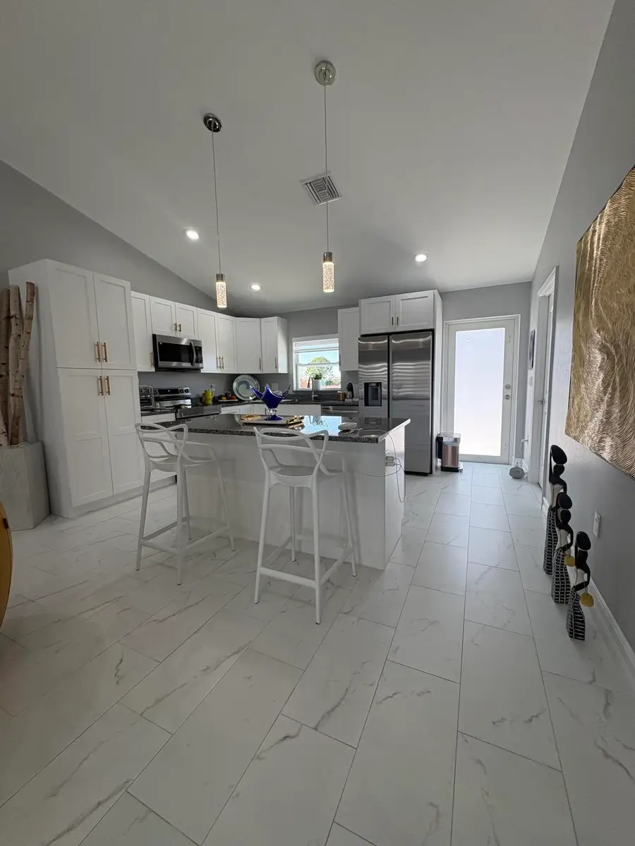 9019 S Castle Circle, Port Labelle, FL 33935 - #2