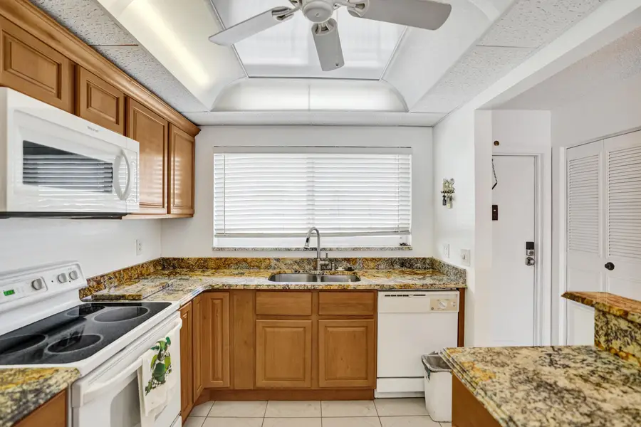 2012 S Federal Highway #404, Boynton Beach, FL 33435 - #3