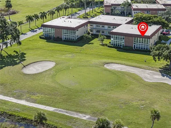 1 Vista Palm Lane #207, Vero Beach, FL 32962