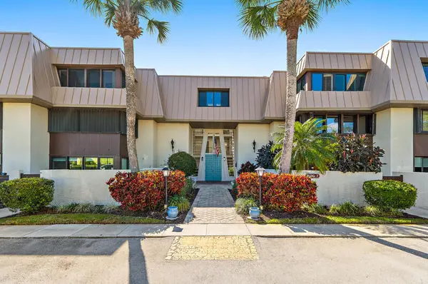 1800 SE Saint Lucie Boulevard #7-205, Stuart, FL 34996