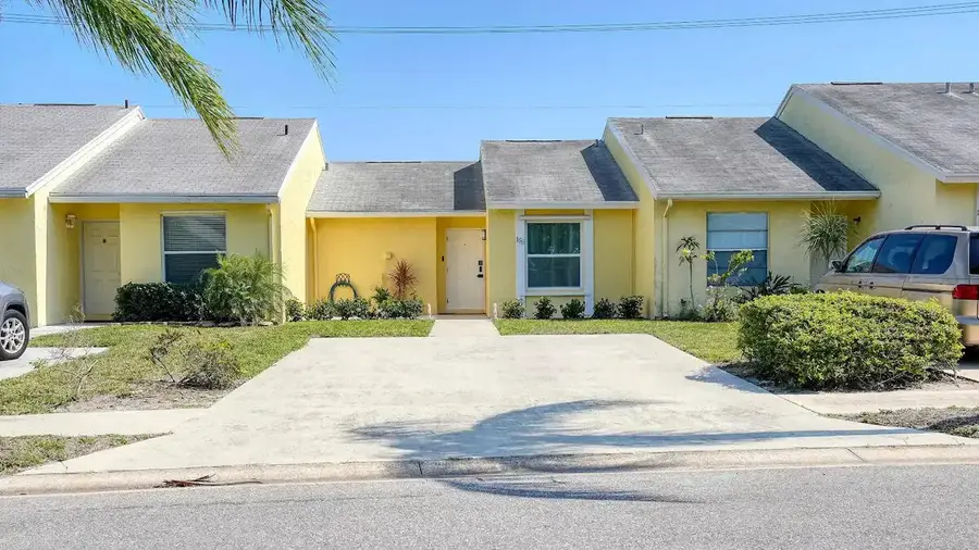 155 Deerfield Drive N, Jupiter, FL 33458 - #2