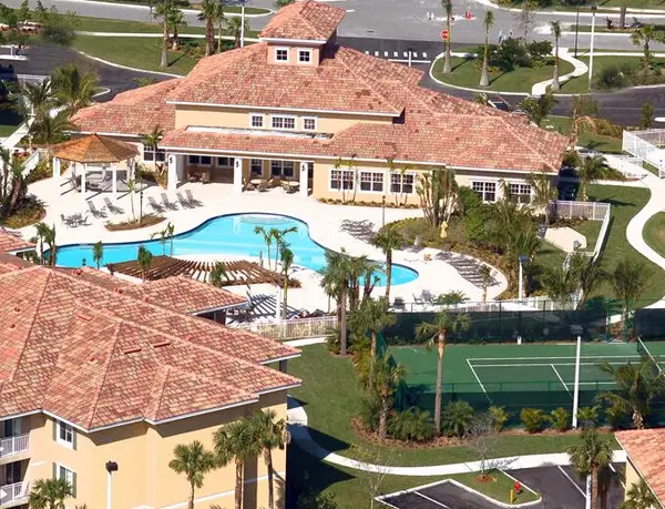 6505 Emerald Dunes Drive #204, West Palm Beach, FL 33411