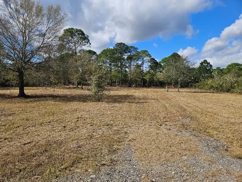 570 S Palomino Street, Clewiston, FL 33440 - #3