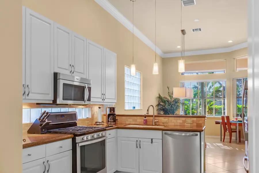 10069 Mizner Falls Way, Boynton Beach, FL 33437 - #2