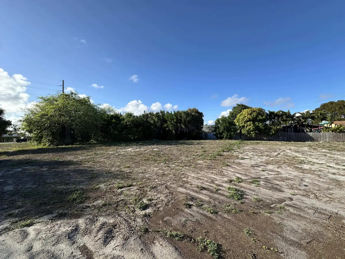 731 SW 3rd Avenue, Boynton Beach, FL 33426 - #1