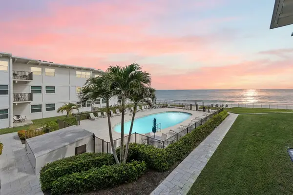 4410 Jimmy Buffett Mem Highway #204, Vero Beach, FL 32963