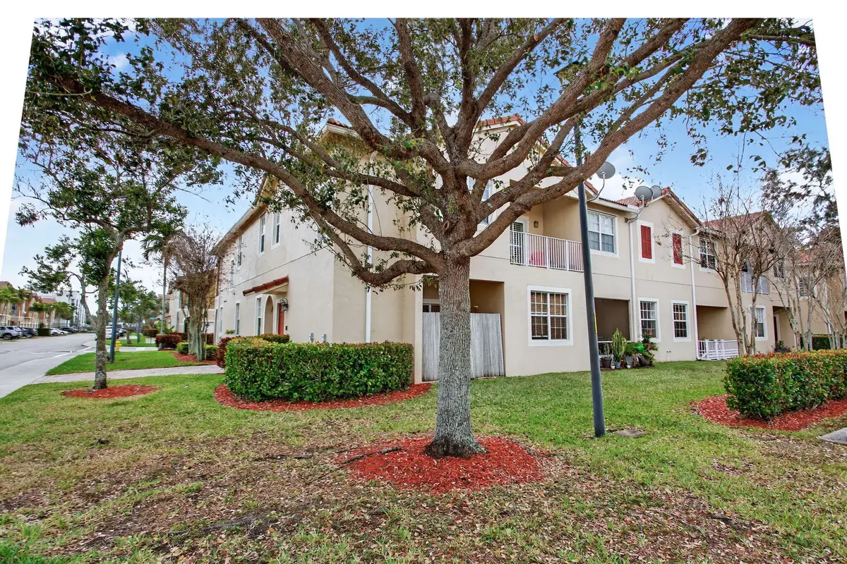 9125 Pershore Place #8204, Tamarac, FL 33321 - #1