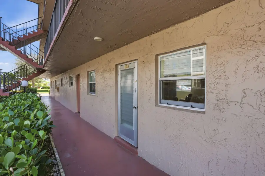 721 Lori Drive #113, Palm Springs, FL 33461 - #2