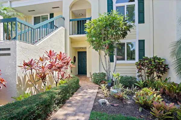 12457 Harbour Ridge Boulevard #27, Palm City, FL 34990