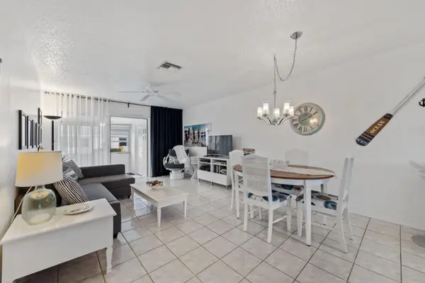 2735 Dudley Drive E #C, West Palm Beach, FL 33415