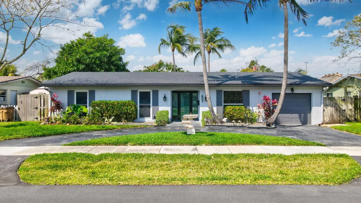 603 SE 7th Avenue, Deerfield Beach, FL 33441 - #1