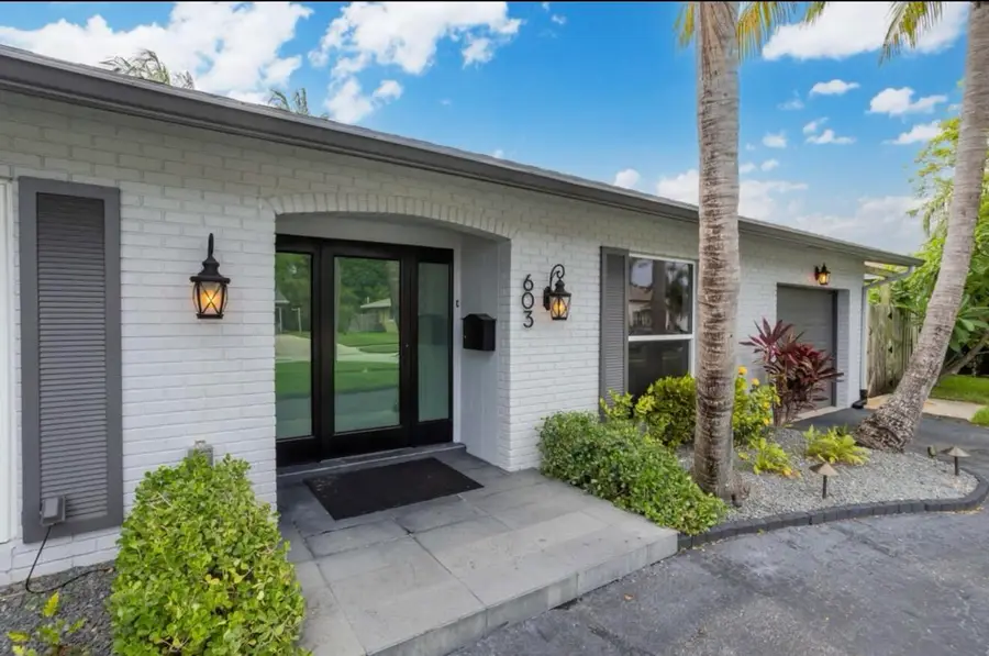 603 SE 7th Avenue, Deerfield Beach, FL 33441 - #3
