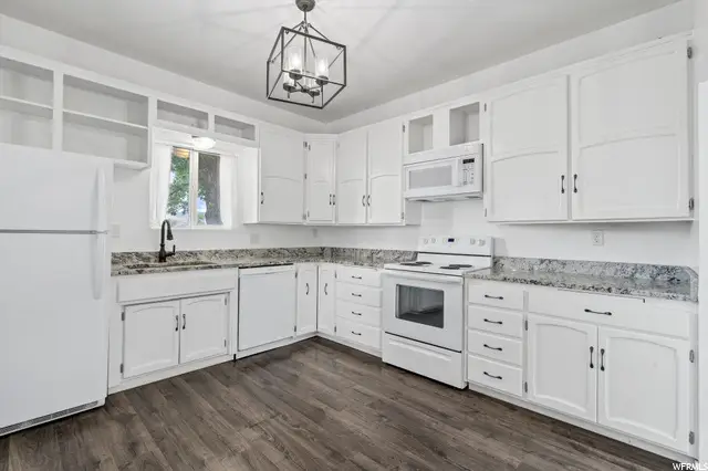 85 W Center St, Mona, UT 84645 - Image #3