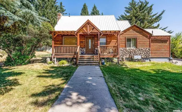 371 E Hooper Ave, Soda Springs, ID 83276 - Image #1