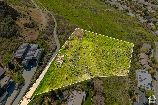 1800 S Devonshire Dr #8, Salt Lake City, UT 84108 - Image #2