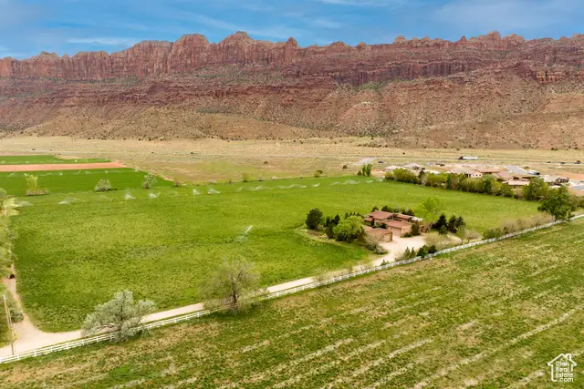 3885 S Maynard Ln, Moab, UT 84532 - Image #2
