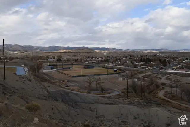 410 N Crestview Dr, Price, UT 84501 - Image #3