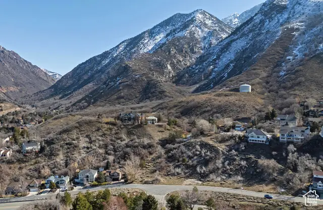 7541 S Prospector Dr E, Cottonwood Heights, UT 84093 - Image #3