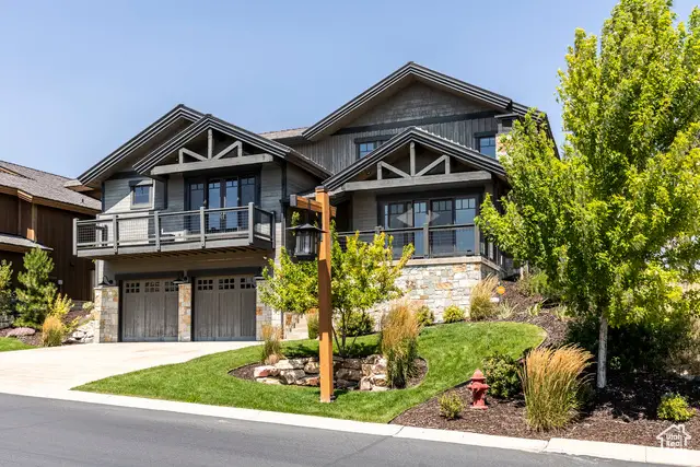 1905 E Kings Peak Cir, Heber City, UT 84032 - Image #1