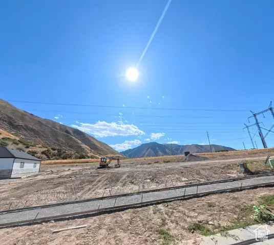 301 E Mapleton Estates Dr S #88, Mapleton, UT 84664